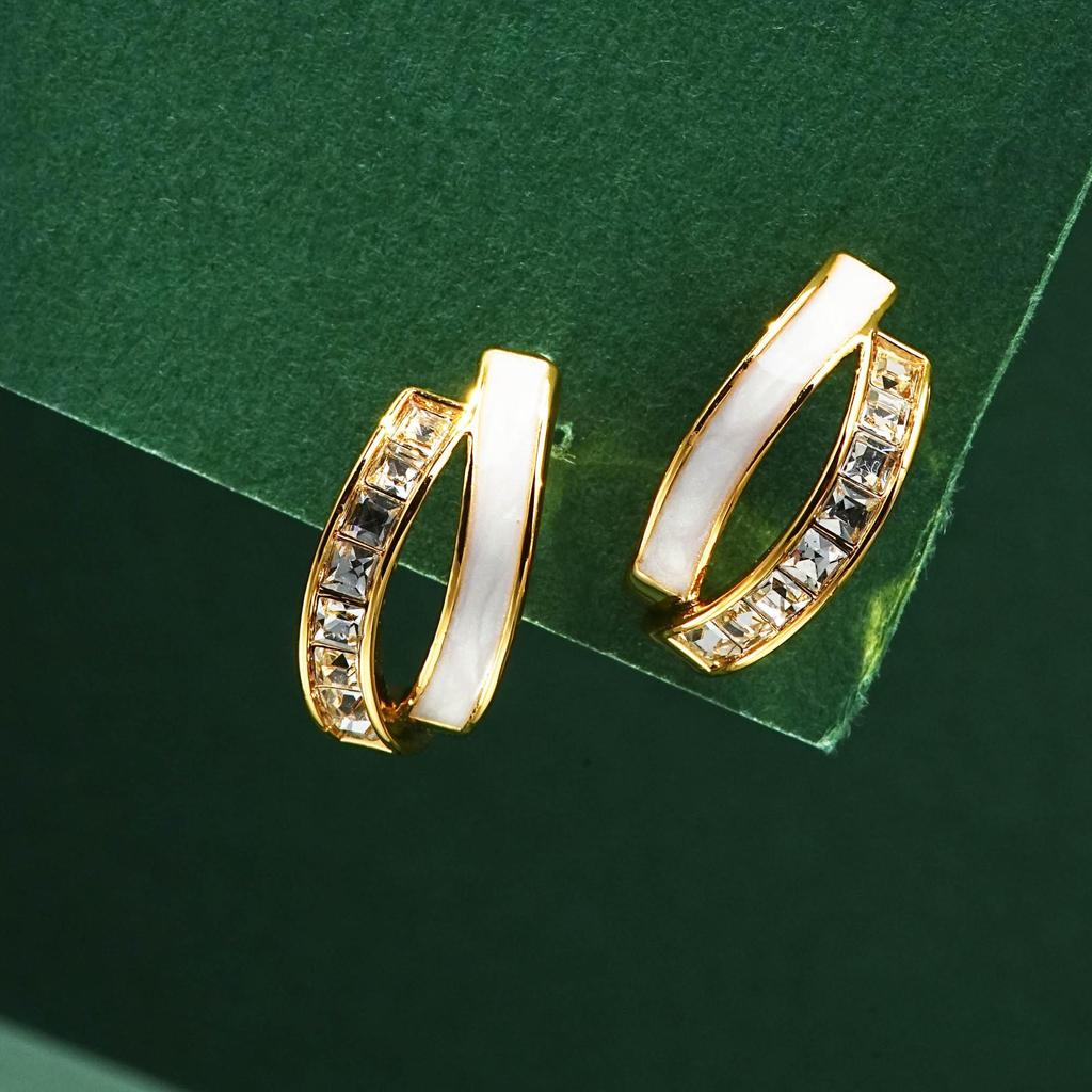 Exquisite White Enamel Rhinestone C-Shape Double-Layer Stud Earrings In 925 Silver for Women