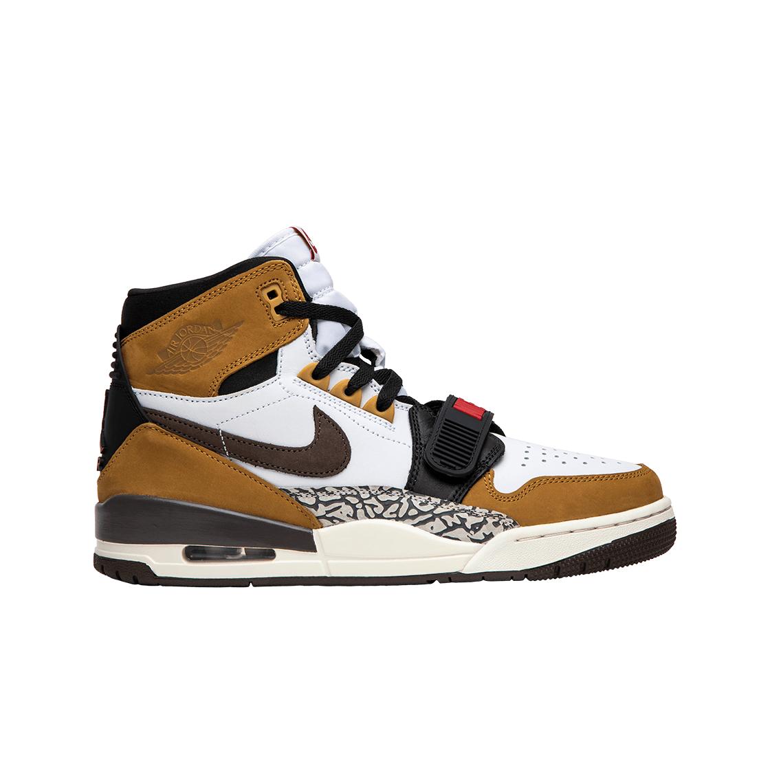 

Jordan Legacy 312 Новичок года 270