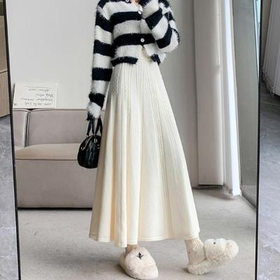 A-line Midi Skirt for Women's Autumn and Winter New Temperament High Waist Coverage Pleated Long Skirt Knitted Winter Skirt