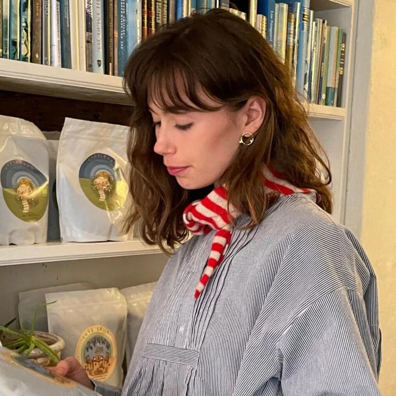 British Korean Triangle Scarf Niche Wool Triangular  Women Head Scarf  Warm French-girl Fashion Multi-functional  Knitted Scarf