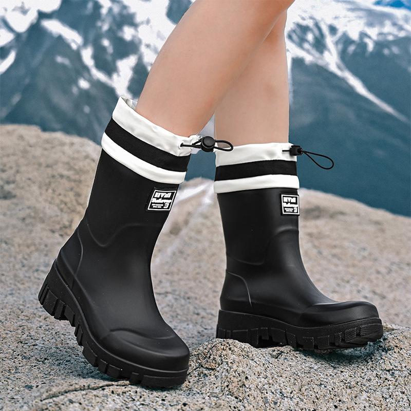 Waterproof shoes rain shoes women's medium tube non-slip wear-resistant rain boots rubber shoes fixed velvet thick-soled high tube snow water boots