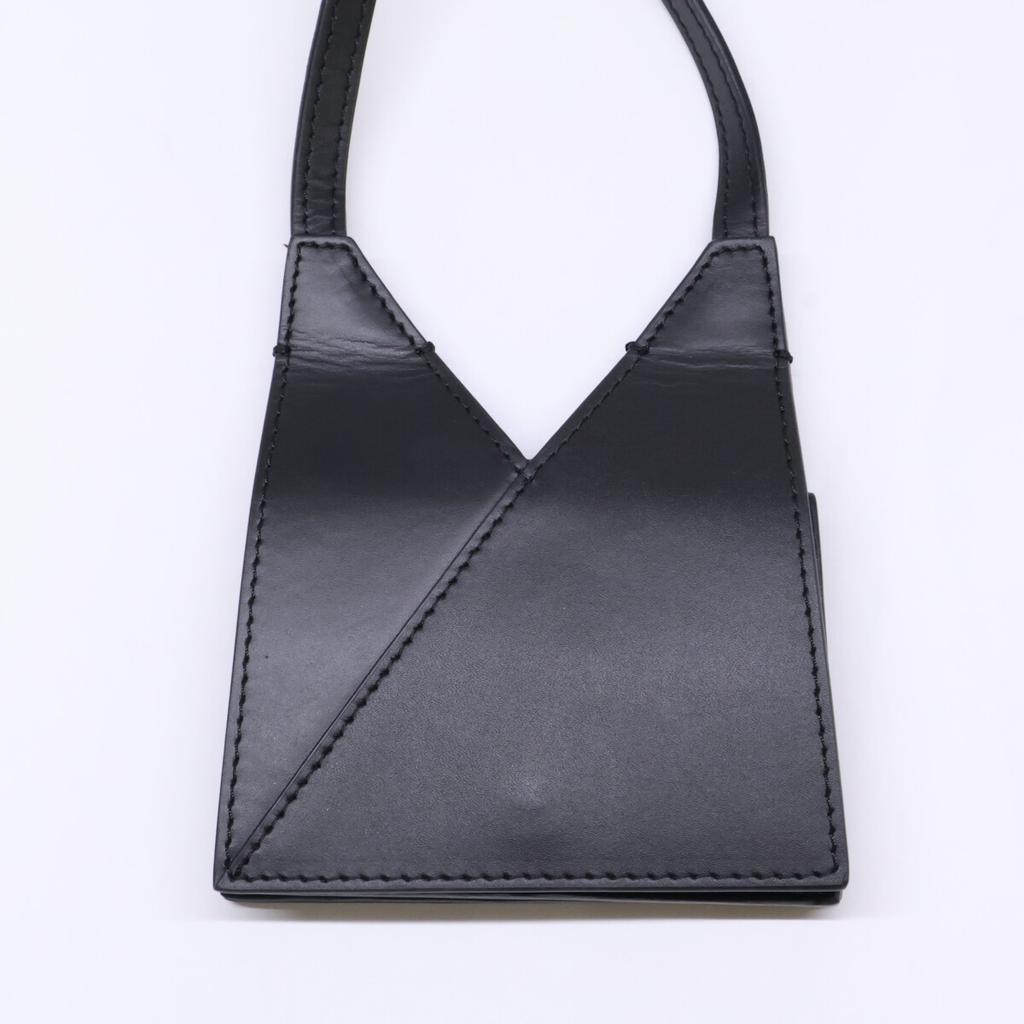 MM6 [Excellent Condition] SB6ZI0005P5546T8013 Japanese Mini Crossbody Shoulder bag blackUsed