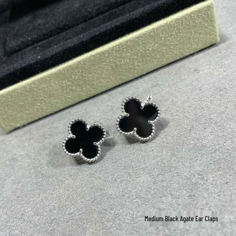High-Version 18K Rose Gold Earrings: Four-Leaf Clover with White Mother-of-Pearl & Red Agate - Fashionable, Luxurious, INS Style.