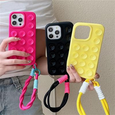 Moda Sevimli Şeker Sıvı Silikon Vantuz Bilek Kayışlı Kılıf iPhone 15 14 11 12 13 16 Pro Max Plus İçin Düz Renk Kapak
