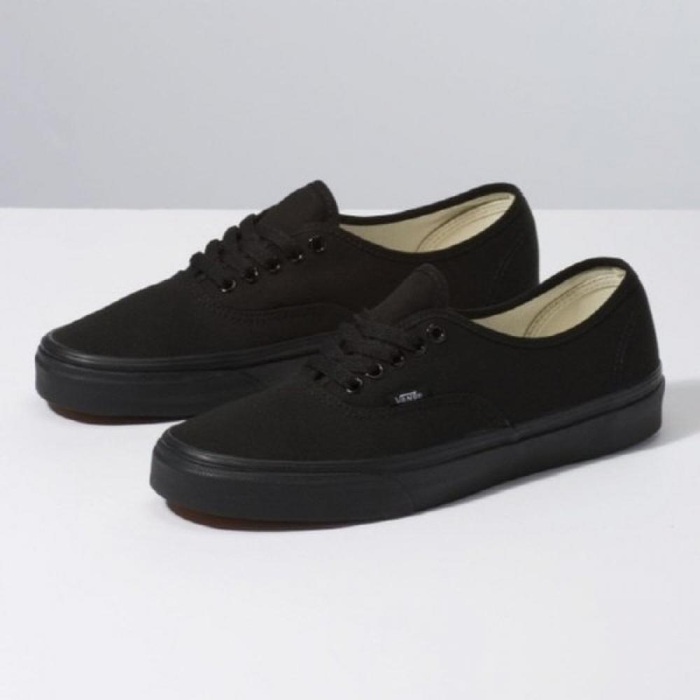 

VanS Common Core ClaSSic Authentic ShoeS Vn000ee3bka All Black S size/240