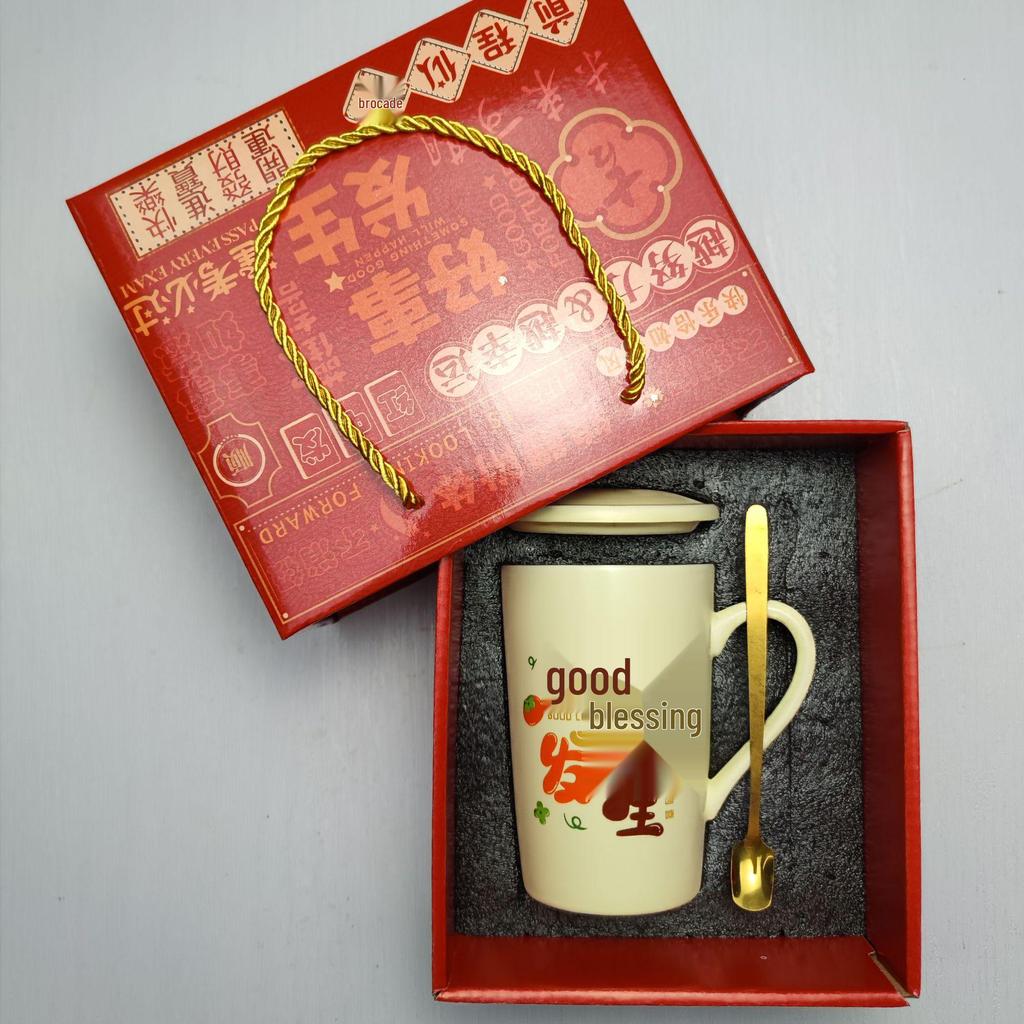 Souvenir Ceramic Couple Cup Set: Perfect for Weddings, Full Moons, Openings, or Business Gifts, with Custom Logo Printing Available.