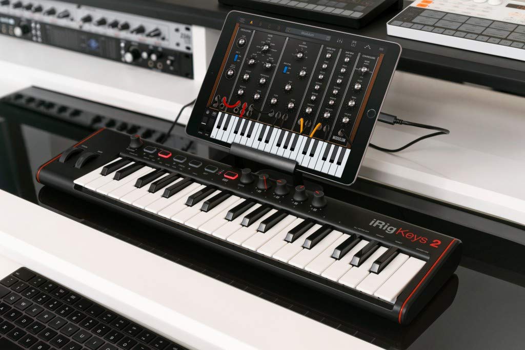 IK Multimedia iRig Keys 2 iRig Series 51.813.95.4cm (včetně výstupků)