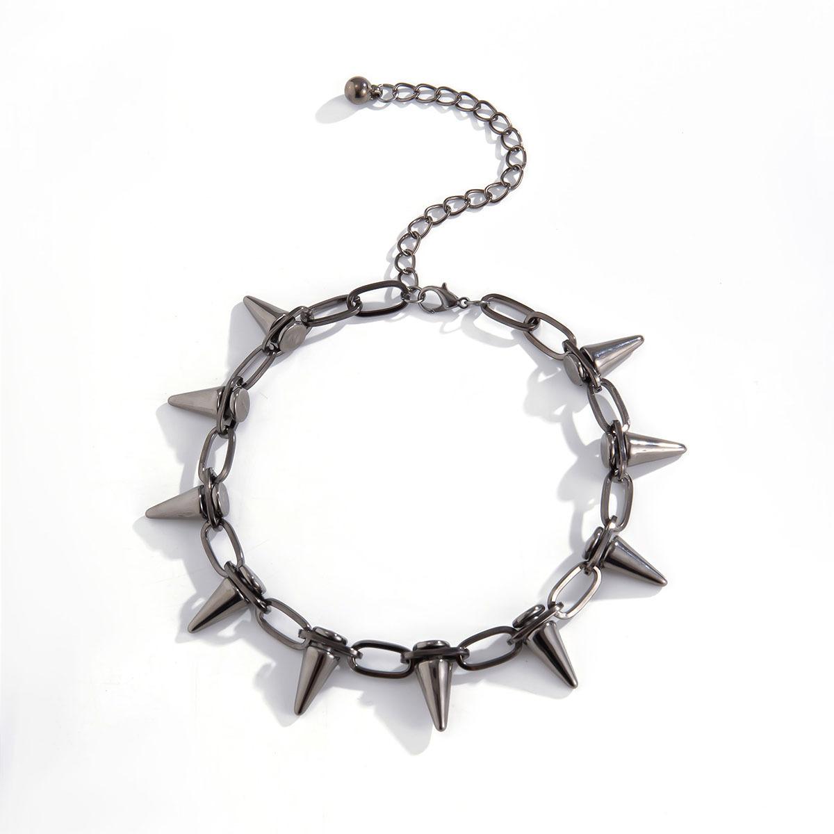 

Personality Punk Rivets Necklace Bullet Pendant Clavicle Chain for Men Women Retro Charm Neck Necklace Jewelry Accessory Gifts чорний