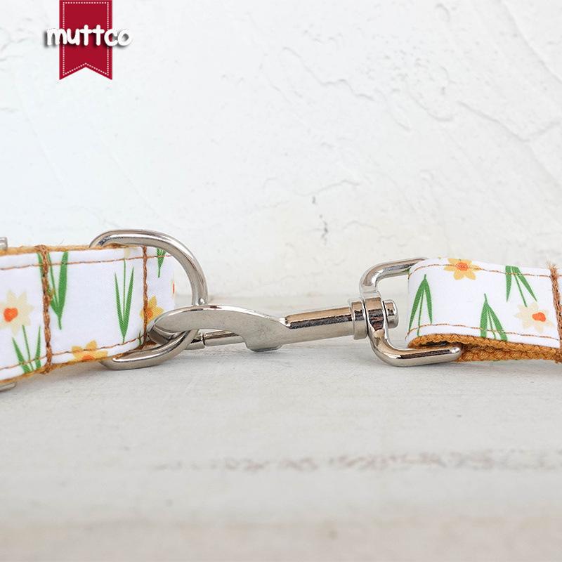 MUTTCO Yellow Onion Orchid Dog Collar & Leash Set UDC-134 M