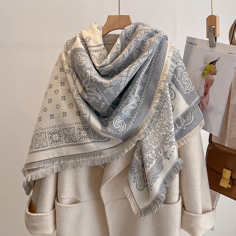 

Elegant Striped Design Scarf Imitation Cashmere Soft Warm Versatile Shawl Coldproof Windproof Blanket Scarf For Autumn Winter