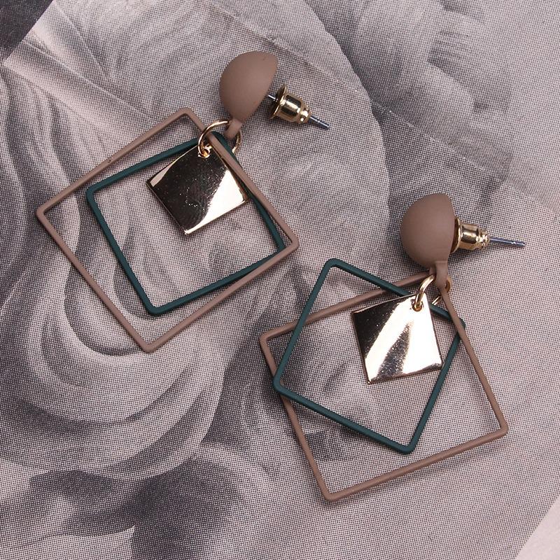 Fashion Geometry Square Presentation Earring Metal Rhombus Pendant Eardrop Women Jewelry Gift