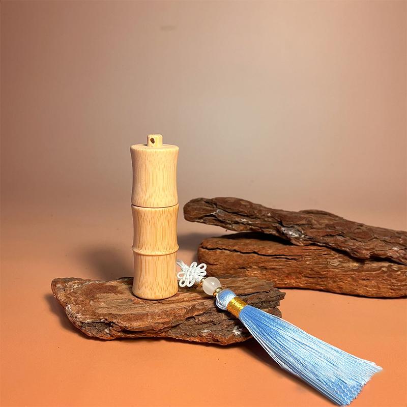 

Экологичный бамбуковый флакон роллер с кисточками, пустой тюбик, стальной шарик роллер, флакон для многоразового использования, контейнер для духов/блеска для губ для DIY светло-синий