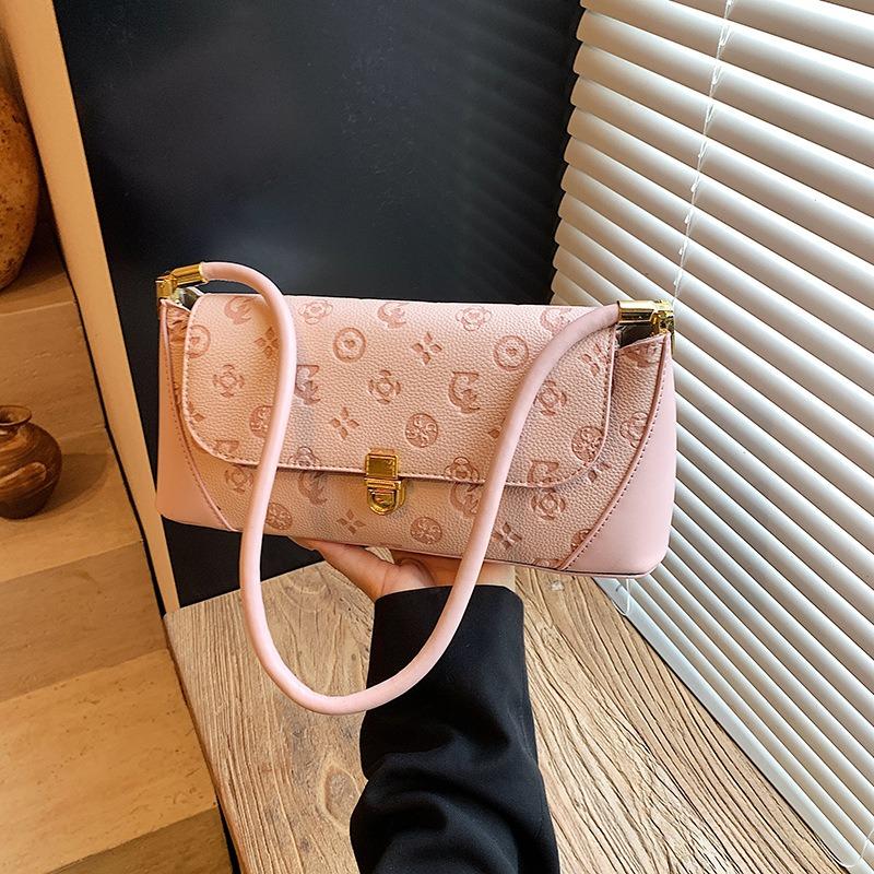 Niche underarm bag women's summer new trendy fashion casual high sense versatile shoulder baguette bag