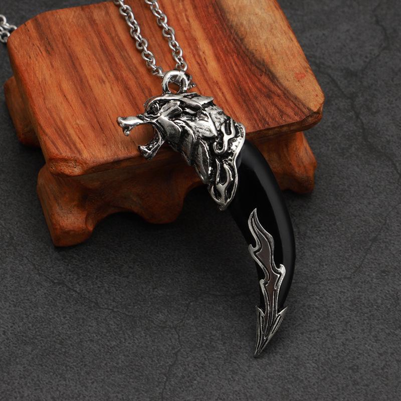Men's Retro Resin Wolf Tooth Necklace with Stainless Steel Chain
