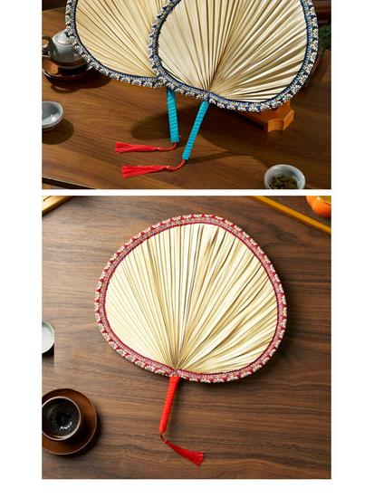 Handwoven Cattail Fan: Traditional Chinese Palm Leaf Fan for Summer