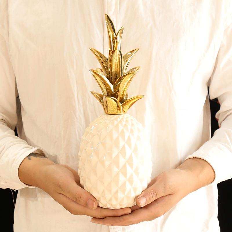 Stile Nordico Resina Oro Ananas Decorazione Casa Soggiorno Armadietto del Vino Vetrine Artigianato Lussuoso Tavolo Decorazioni per la Casa Oggetti di Scena