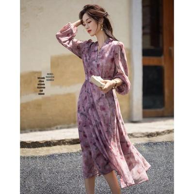 Robe Longue en Mousseline Demana Élégante à Col en V et Imprimé Encre