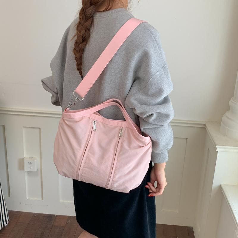 Wasserdichte Nylon-Tragetasche für Damen, große Kapazität, Umhänge-Crossbody-Handtasche mit Reißverschluss