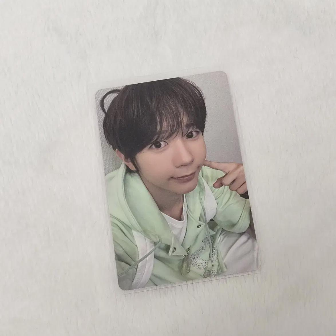 

Ncitywish Ryopoka Color Photobook, Aing, First Limited Edition