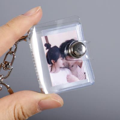1 ADET Cepli Taşınabilir Anahtarlık Mücevher Fotoğraf Tutucu 1/2 İnç Mini Fotoğraf Albümleri Fotoğraf Kartları Küçük Albüm Kitap Kart Tutucu