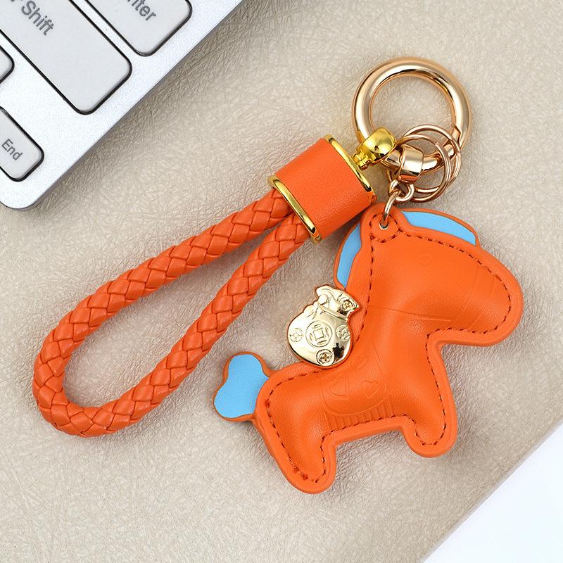 1Pcs Handmade Leather Car Keychain Pendant Exquisite Personalized Horse Key Chain Rope For Men And Women Diy Accessories