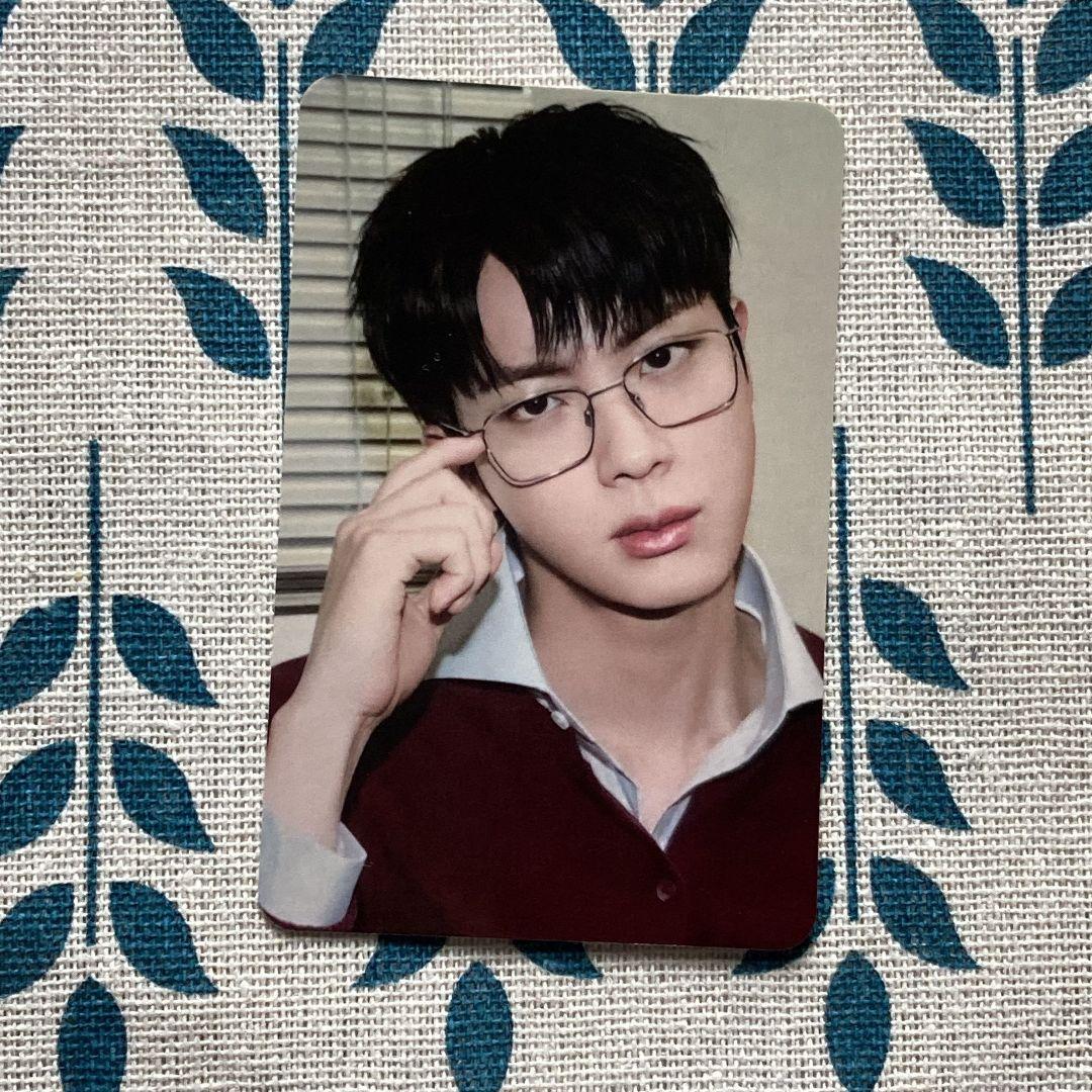 

[USED] BTS HAPPY Walmart US Jin Bonus Limited Edition Trading Card