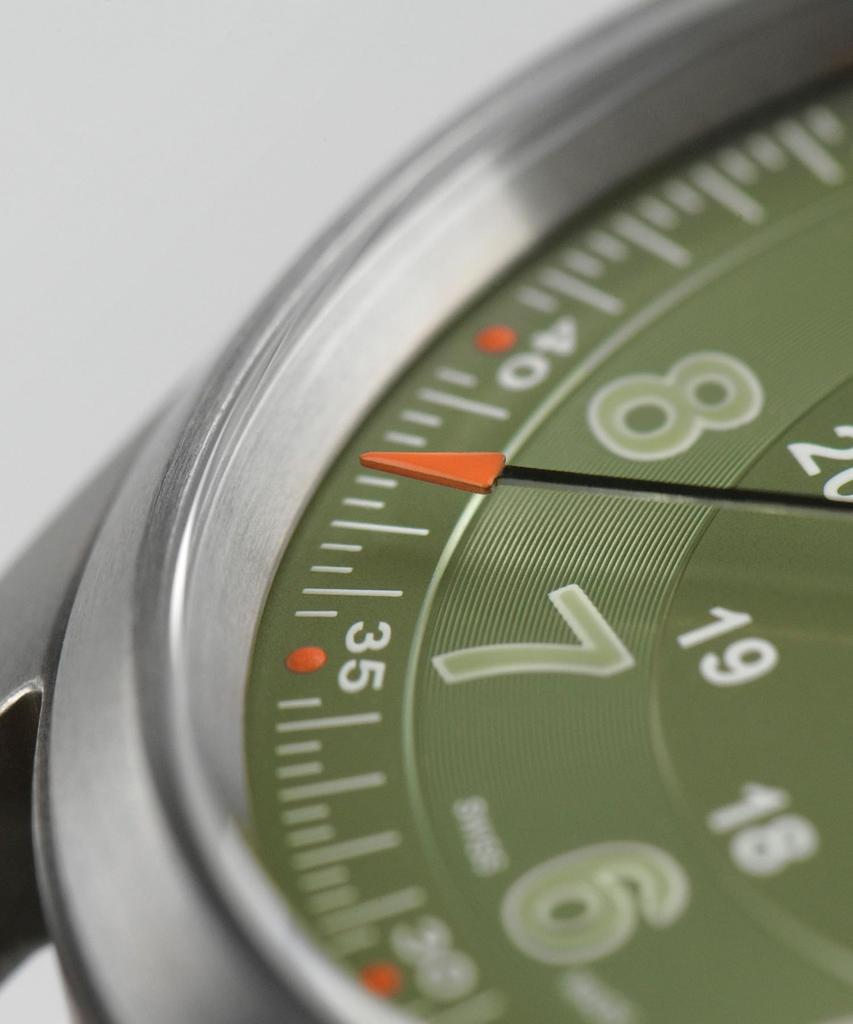 Hamilton H70205860 Khaki Field Titanium Unisex