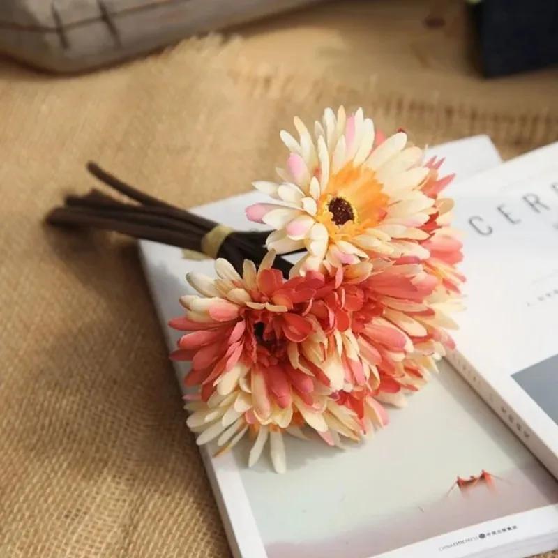 7Pcs/Bundle Artificial Flowers Gerbera Flower Bouquet Holding Flowers Fake Flowers for Home Decoration Wedding Party