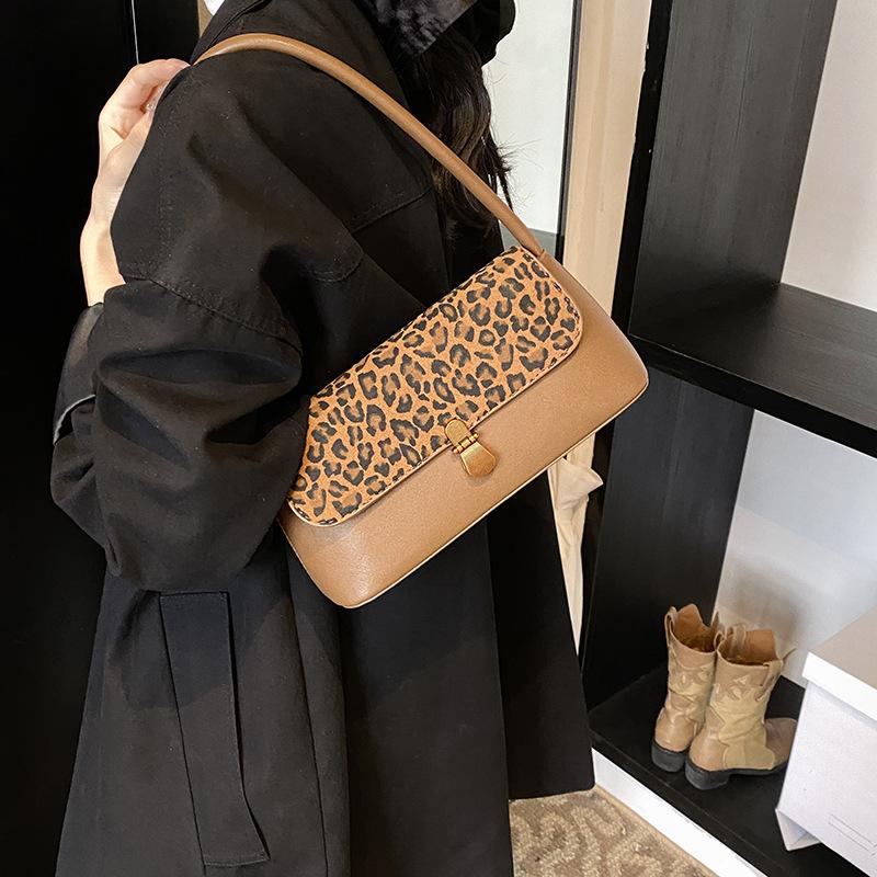 Bag Women's New Shoulder Bag Fashion Versatile Handbag