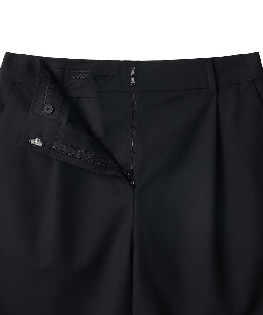 MUSINSA STANDARD WOMAN Women'S Lightweight Hidden Elastic Waist Half Slacks [Black]