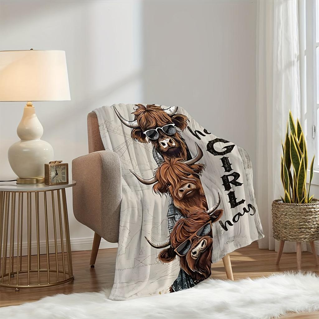 Highland Cow Flannel Throw Blanket,Soft Warm Cow Print Blanket for Sofa Bed,Farm Animal Decor Office Camping Travel Cozy Gift
