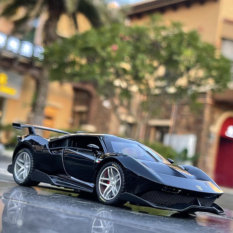 1/32 Laferrari  P80C Alloy Racing Car Model Diecast Metal Toy Sports Car Model Simulation Sound and Light Collection Children Gift