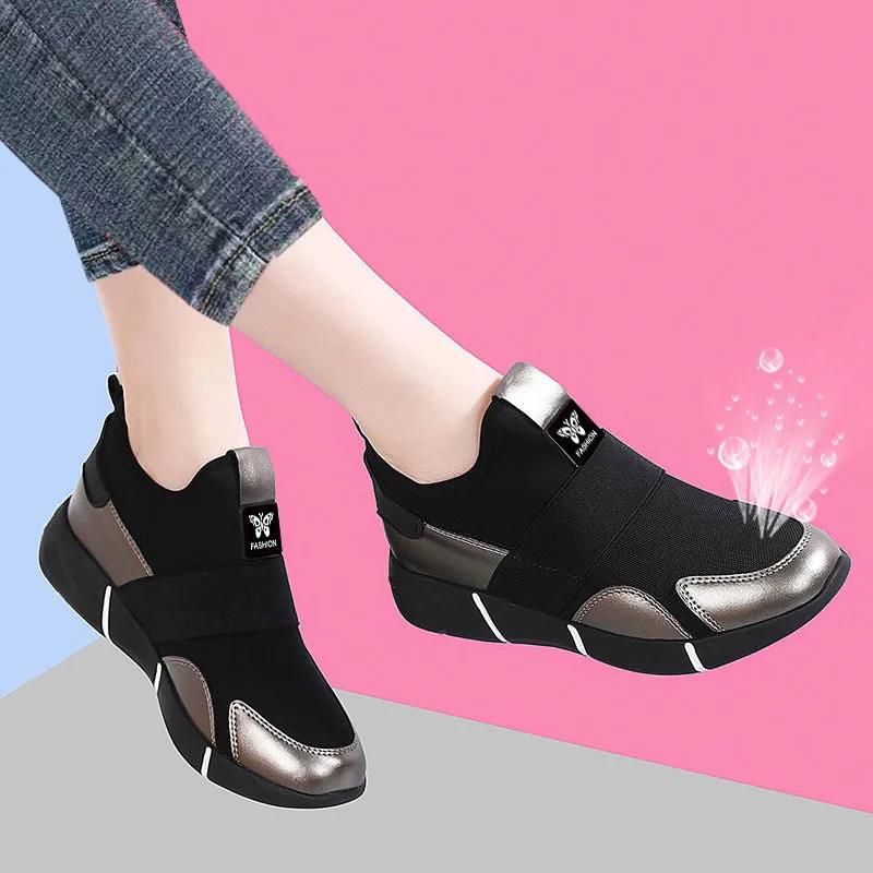 Black Women's Sports Shoes Breathable One-Step Casual Walking Shoes Soft Sole Lightweight Mom Shoes Flat Floor Shoes