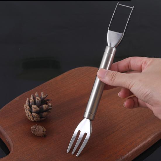 Watermelon Cutter Stainless Steel 2-in-1 Fruit Fork Cutting Tool Double Head Fruit Slicer Portable Watermelon Slicer Kitchen Fruit Cutter Machine