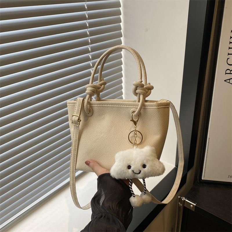 2025 New Small Bag Going Out Handbag Fashion Summer Niche Bucket Bag Women's Handbag Messenger Bag