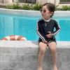 New Girls' Black Split Swimsuit: Cute, Cool, and Sunscreen Beachwear for Little Princesses