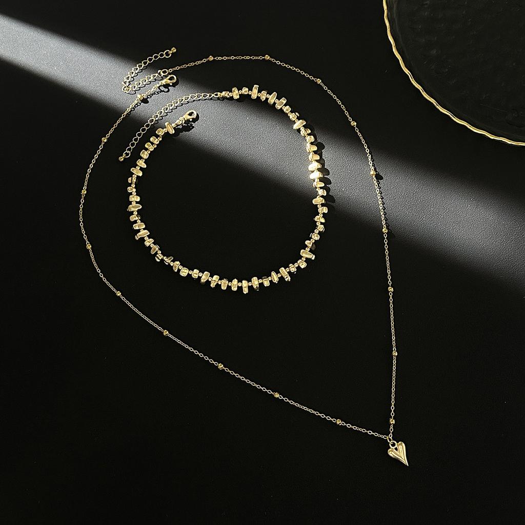 Fashion Metal Love Pendant Stacked Long Necklace, Irregular Gravel Round Bead Chain Necklace