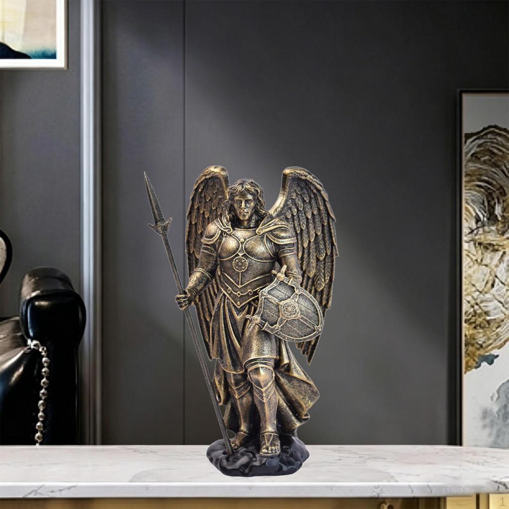 Resin Decoration with Retro Design Statue Creative Artistic Collection Ornamental Sculpture for Desk