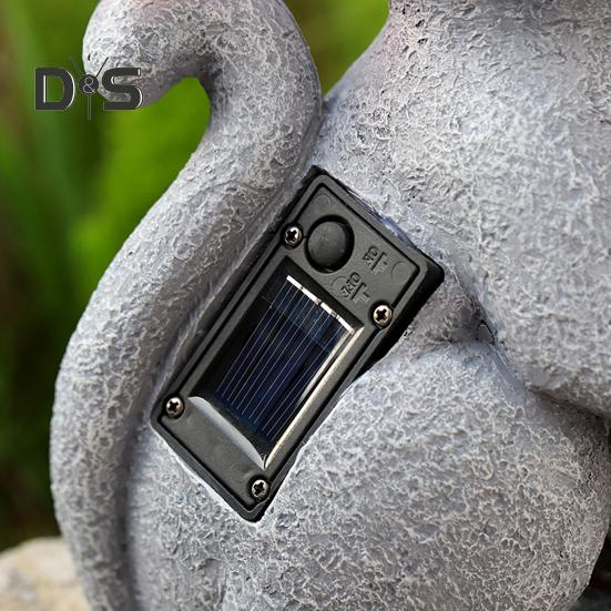 Solar Garden Blomsterpotte Kattestatue med LED-sommerfugl Vanntett Plantekrukke Kattunge Resin Figur Skulptur Utendørs veranda Hage Plendekorasjon