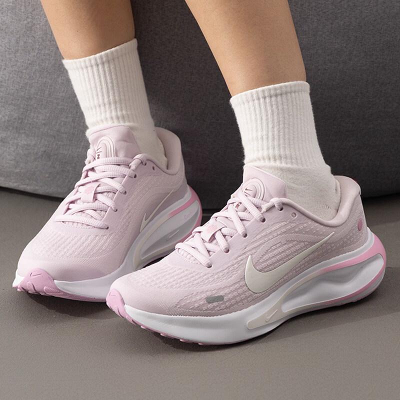Женские кроссовки Nike для бега по шоссе FJ7765-502 6