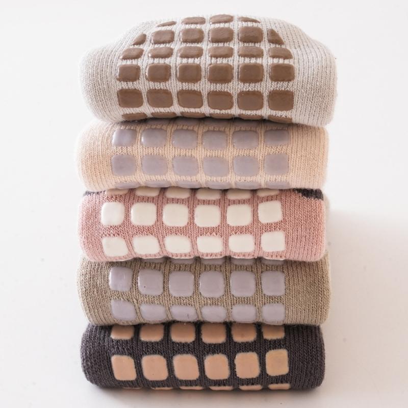 Baby Non Slip Grip Ankle Socks with Non Skid Soles for Infants Toddlers Cute Cartoon Animal Design Boys Girls Socks