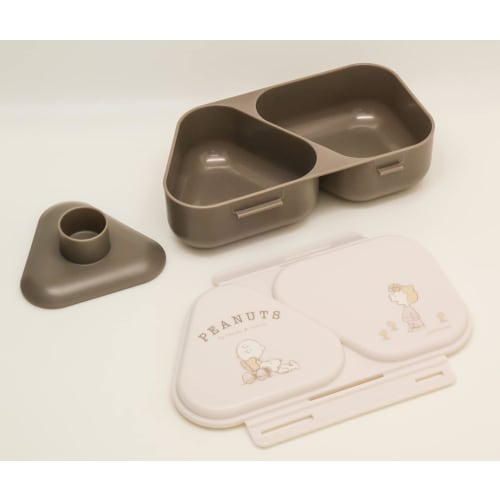 OSK Peanuts Everyday Bento Box, Beige, 465ml, Made in Japan, Snoopy Design, Microwave-Safe, Easy to Use, Large Capacity, Easy to Use, Time-Saving Lunc