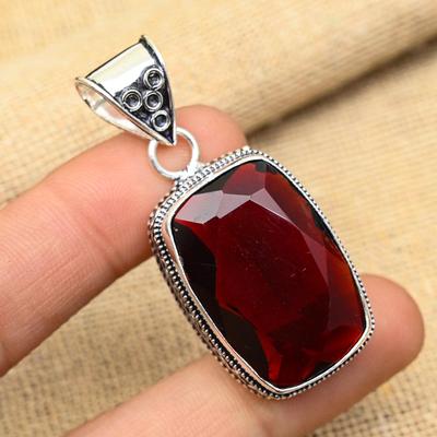 Pleasant Red Garnet Gemstone Handmade 925 Sterling Silver Jewelry Pendant For Women