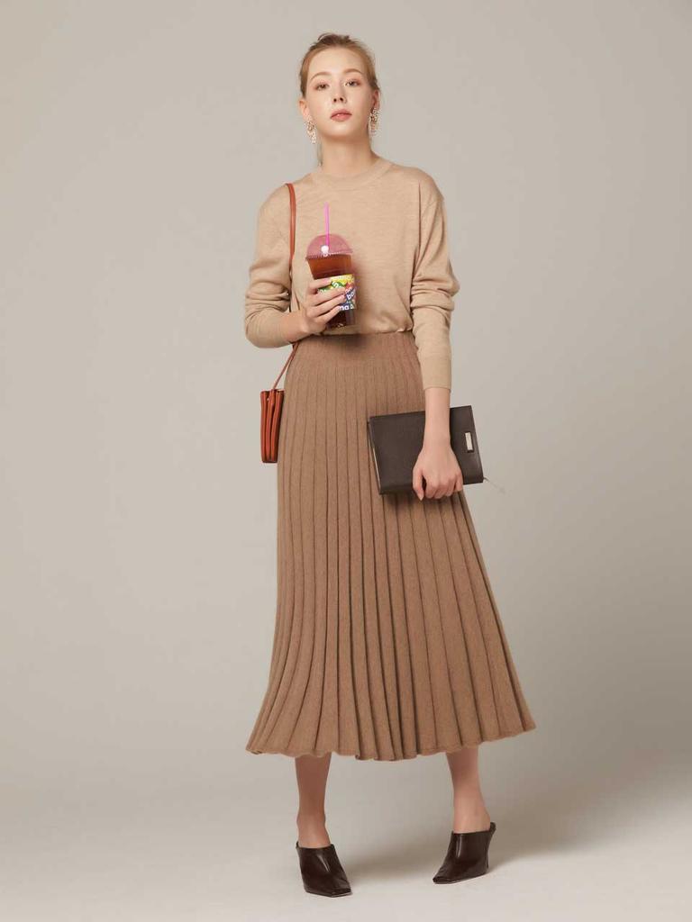 AYIHOLIC CASHMERE High Gauge Round Neck Long Sleeve Knit