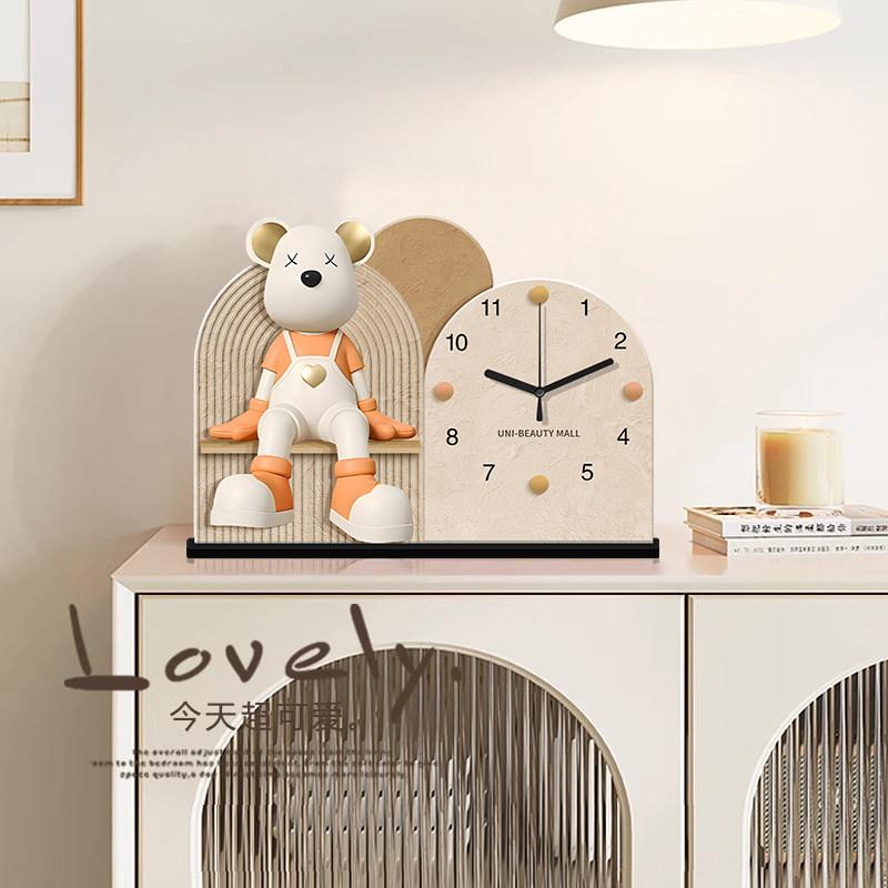 Creamy-style Table Clock Cute Ornament Exquisitely Designed Table Clock Household Fashionable Home Deco Relogio De Mesa YS40CC