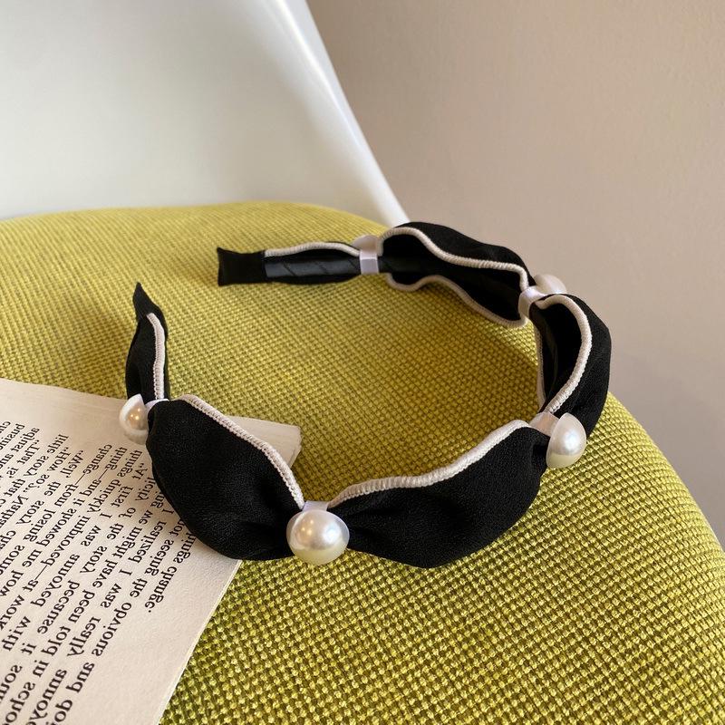 Korean Pearl Wide-Brim Headband for Women - Elegant Autumn Fairy Style, Ideal for Face-Washing and High Skull Top Headdress