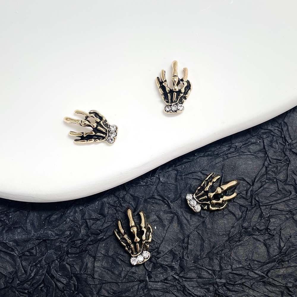 5Pcs/set Manicure Material Halloween Spider Nail Decorations  Nail Salon