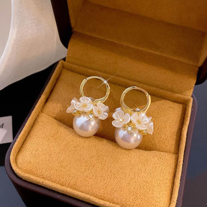 

2024 New Trend Elegant Delicate Sweet Lovely Multi-Flower Pearl Earrings For Women Temperament Jewelry Party Premium Gifts 1 pair