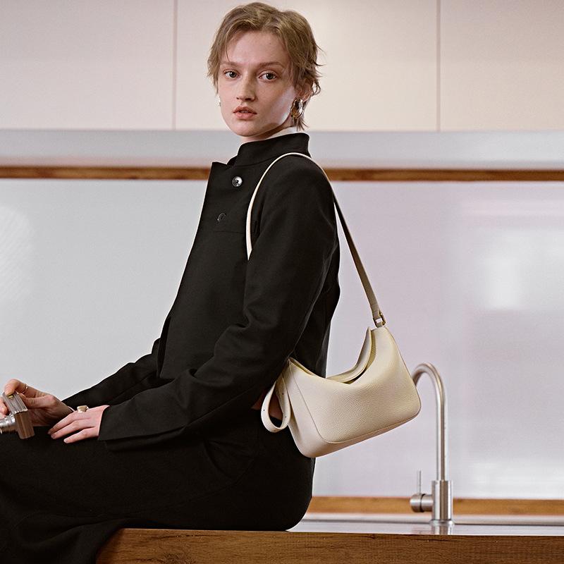 

Мягкая сумка-тоут Кожа Коровья кожа На плечо Кроссбоди Под мышкой Женская сумка