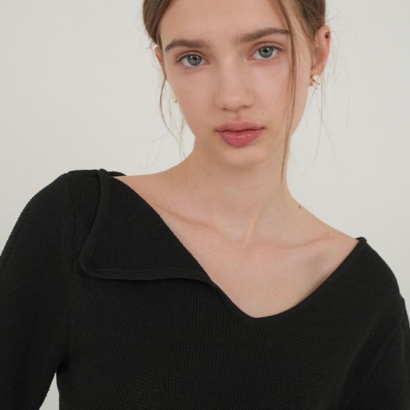 On On Unbalanced Neck Off Shoulder Knit Nek5mp521